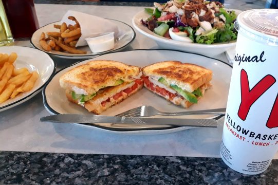 Restaurant - Turkey Avocado Melt