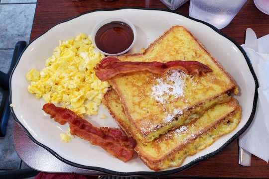 Yellow Basket Santa Ana - French Toast Special